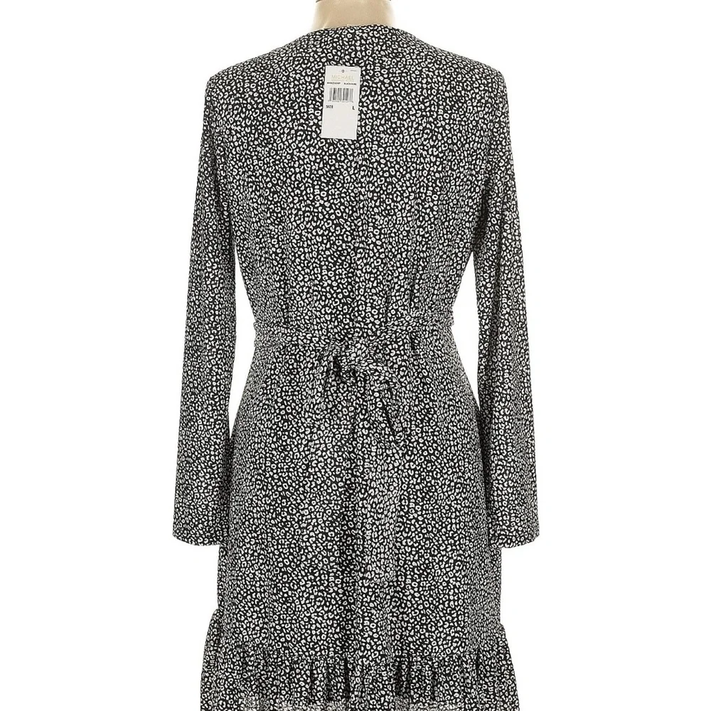 NWT Michael Kors Black and White Wrap Dress - Picture 2 of 6